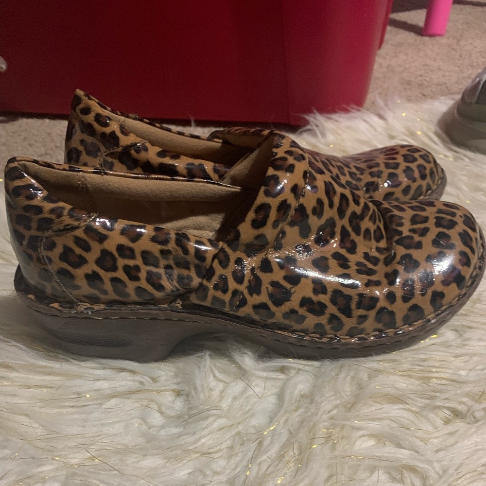 B.O.C Women Clogs